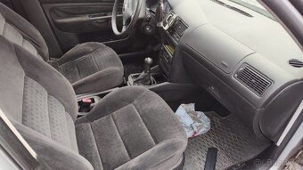 VW golf IV 4 1,6 díly - 4