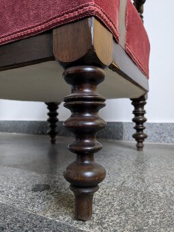 Křeslo zdobené - 4