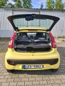 Peugeot 107, 2007, 1.0, ,120 000 km, benzin-po servisu  - 4