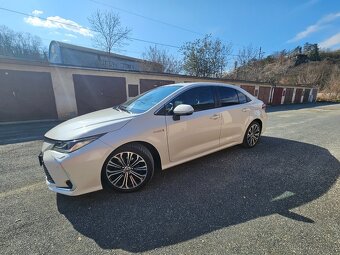 Toyota Corolla, 1,8 HYBRID, Executive - 4
