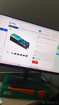 MSI MAG Z390 Tomahawk + 9600k - 4