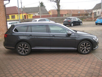 VOLKSWAGEN PASSAT VARIANT 2.0 TDi 110 KW DSG - 4