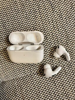 AirPods Pro - 4