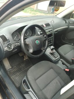 Škoda Octavia 2 1.9tdi DSG - 4