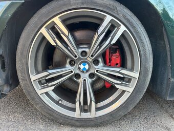 BMW e60 545i na dily - 4