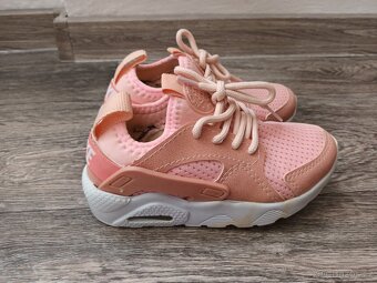 Dětské holčičí Nike tenisky, vel. 28 - 4