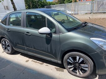 Auto- Citroen C3 - 4