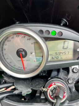 Kawasaki z750 - 4