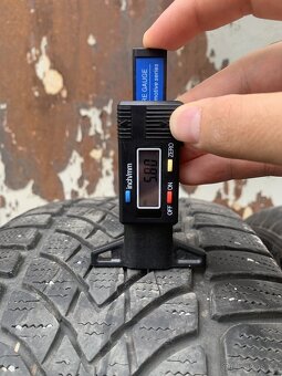 2ks 225/55/18 Dunlop/2020/102H/zimní pneu 5.8m - 4