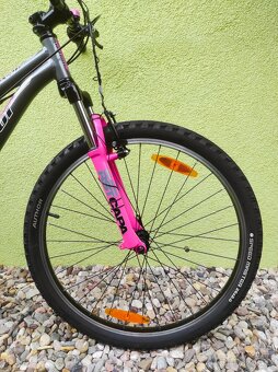 Značkové kolo Author A-MATRIX 26/13,5" (grafit/růžová)II - 4