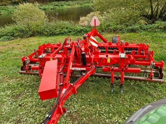 Prodám kompaktor Opall agri 4m, výborný stav - 4