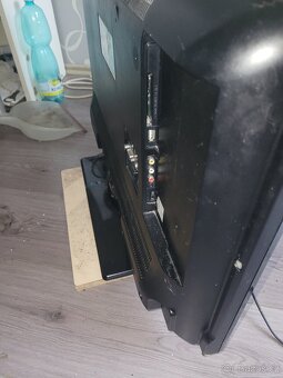 LED televize Finlux 32FLYR274S - 4