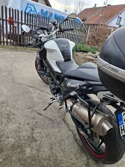 Prodám BMW f 800 r - 4