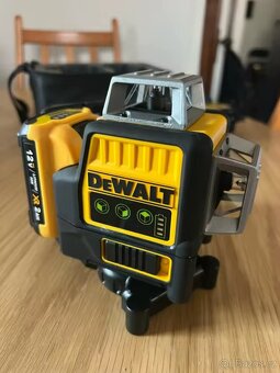 Křížový Laser - 4