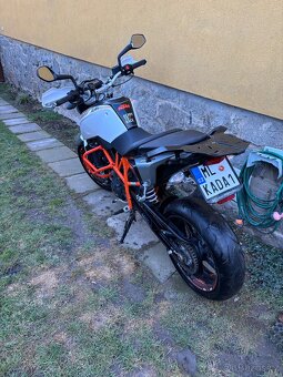 KTM Duke 690 2012 - 4