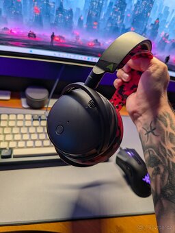 Audeze Maxwell herní bezdrátová sluchátka + Wicked Cushions - 4