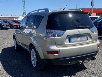 Mitsubishi Outlander 2.0 Di-D , 103 kW nafta, 2008 - 4