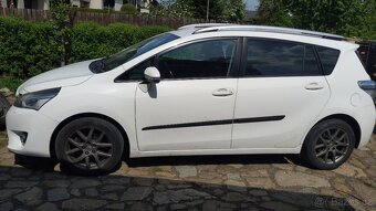 Toyota Verso 1.8 benzin - 4