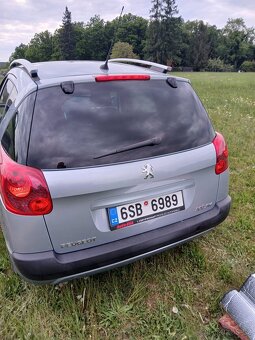 Prodej auta Peugeot - 4