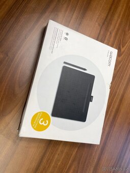 Wacom Intuos M Bluetooth – grafický tablet s perem - 4