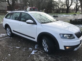 Octavia 3 Scout 2.00 TDi 135 kw 2013 dsg - 4