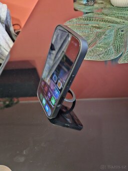 Prodám Apple iPhone 16 Pro - 4
