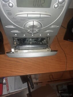 Hi-Fi věž - 4