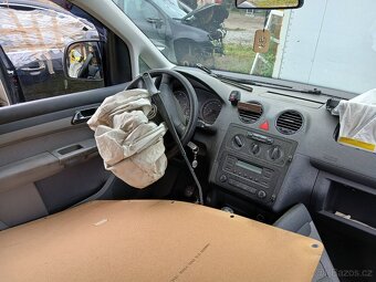 VW Caddy 1.9tdi 77kw BXE prodám dily - 4