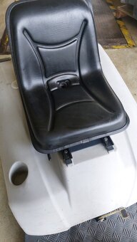 Zametací stroj Nilifsk SP 1000 s benzínovým pohonem - 4