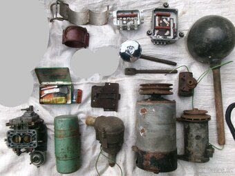 prodám různé hasičské vybavení, autosoučástky, plechové nádr - 4