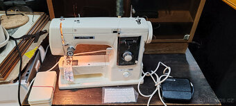 Vintage šicí stroj PRIVILEG 470 - 4
