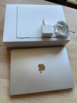 MacBook Air 13.6" – Model A2681 – 16GB / 256GB – Perfektní - 4
