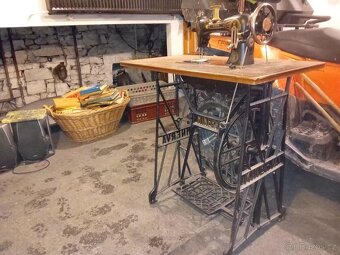 Prodam sici stroj minerva - 4