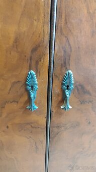 Starožitná skříň - 4