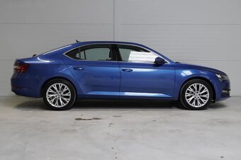 Škoda Superb, 2.0TSI,Style,DSG,Virtual,Tažné - 4