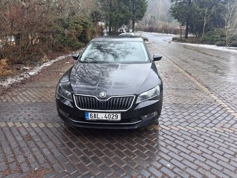 Prodám Škoda Superb 3 2.0TDI 110kw DSG - 4