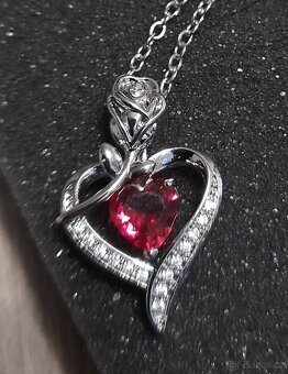 Přívěsky s řetízkem srdíčka - 4