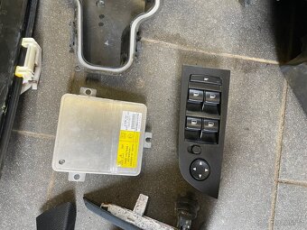 Díly BMW e90/e91 - 4