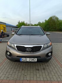 Kia Sorento 2.2 CRDi 145 kW, 4x4, tažné zařízení - 4