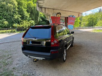 Volvo XC90 2.4 D5 - 4
