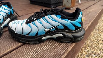 Nike Air Max Plus - Blue Gradient - 4