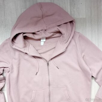 dámská mikina s kapucí vel. L-XL zn. H+M - 4
