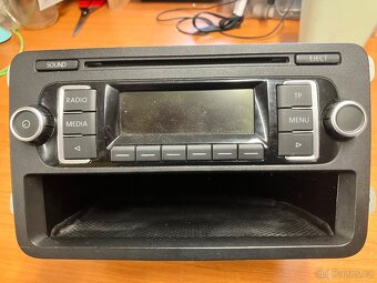 Autoradio s MP3, CD - VW - 4