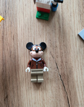 Lego Disney 10772, Mickey Mouse Propeller Plane - 4