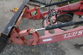 Zetor crystal nakladač tur 5 1700kg lžíce bodce výborný stav - 4