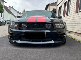 Ford Mustang V6 (Kabrio-Limousine) 151kW - 4