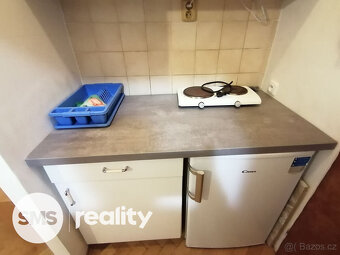Pronájem garsoniéry (23 m2) za 13.500 ,- Kč i s poplatky Krá - 4