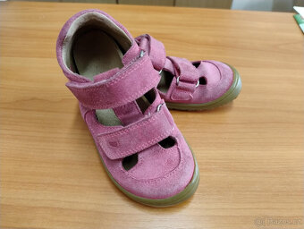 PRODÁM BAREFOOT SANDÁLKY LURCHI - 4