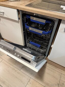 Zánovní vestavná myčka Siguro - 4