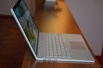 Microsoft Surface Book i5/8GB/SSD 256GB M.2/záruka - 4